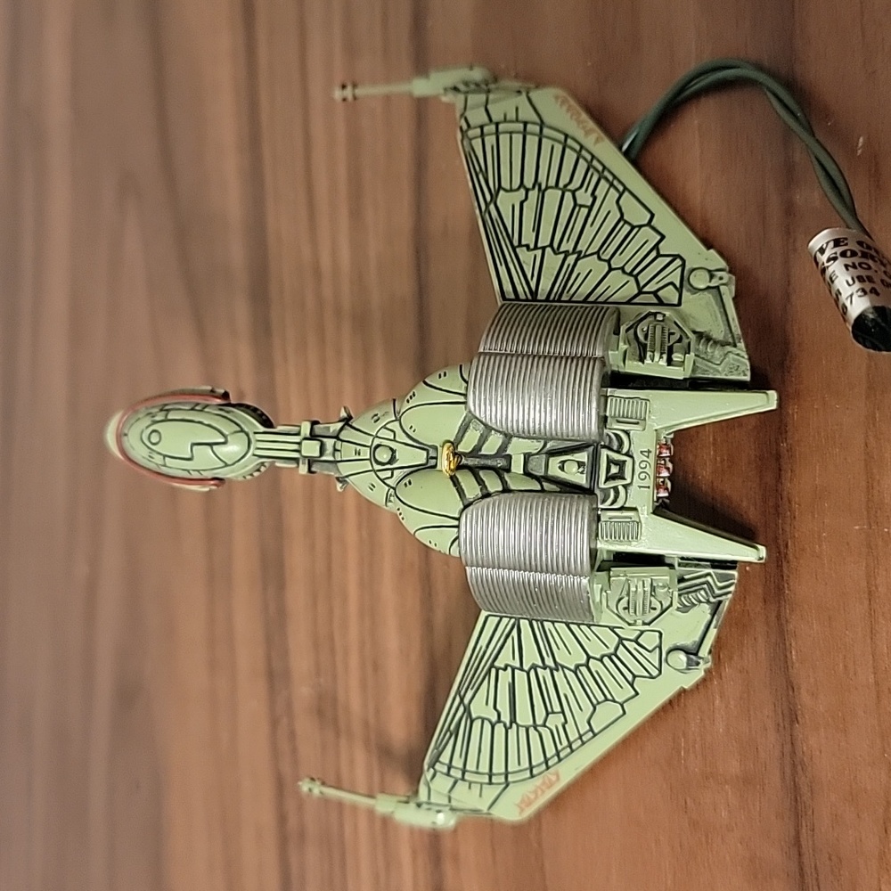 Hallmark Keepsake Ornament Star Trek NextGen Klingon Bird of Prey Magic 1994
